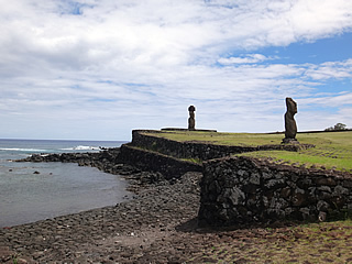 Easter Island: The harbour at Ahu Tahai