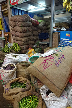 munnar market