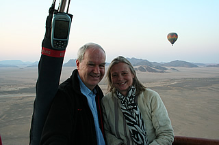Ballooning over the Dunes