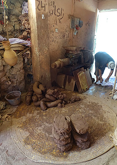 Bahla pottery, Oman