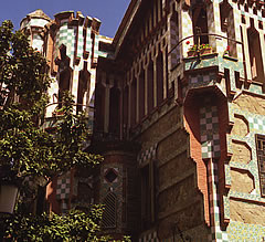 Detail from the Casa Vicens barcelona 1999
