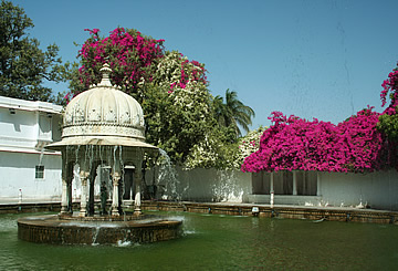 Udaipur Saheliyon-Ki-Bari