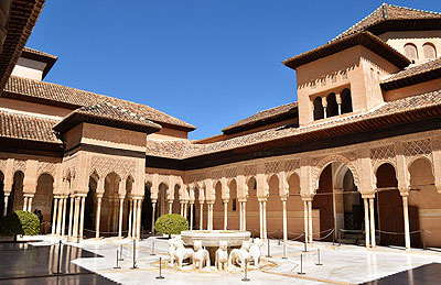 Granada Alhambra - court of the lions