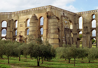 Elvas aqueduct